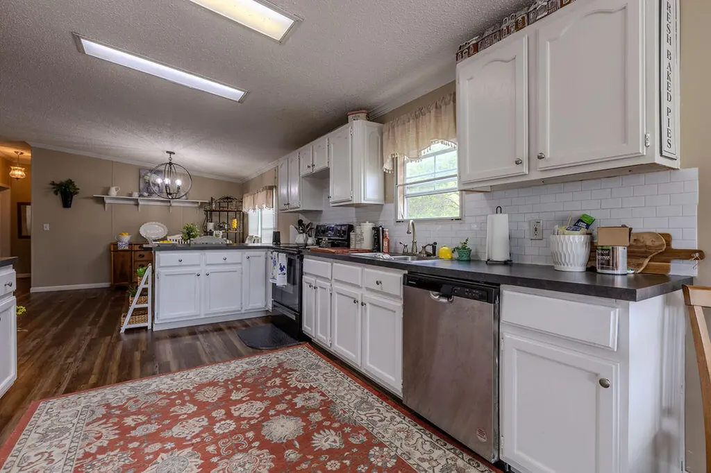 5141 Oakley - Pebble Road Owingsville KY 40360