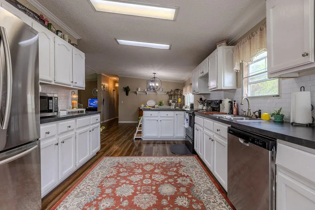 5141 Oakley - Pebble Road Owingsville KY 40360