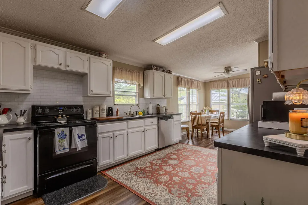 5141 Oakley - Pebble Road Owingsville KY 40360