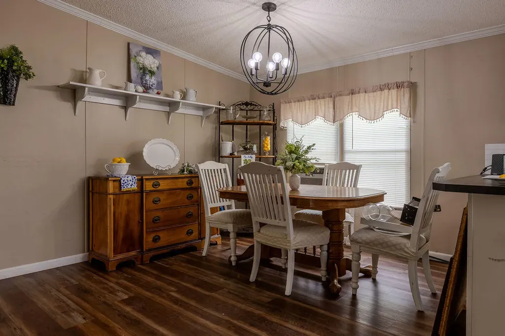5141 Oakley - Pebble Road Owingsville KY 40360