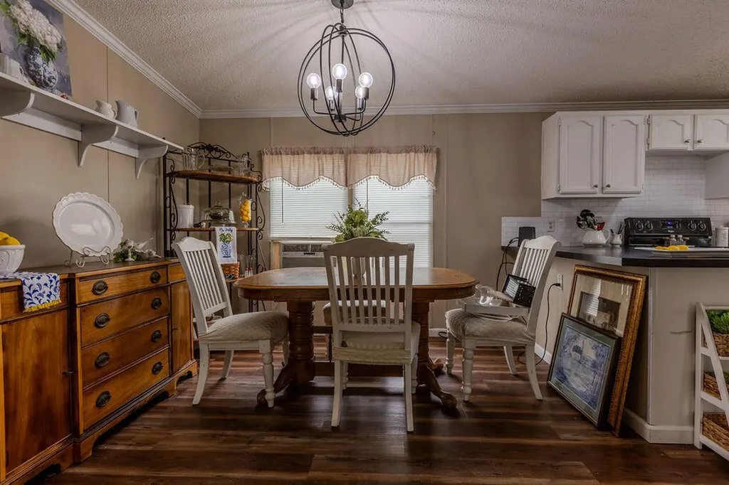 5141 Oakley - Pebble Road Owingsville KY 40360