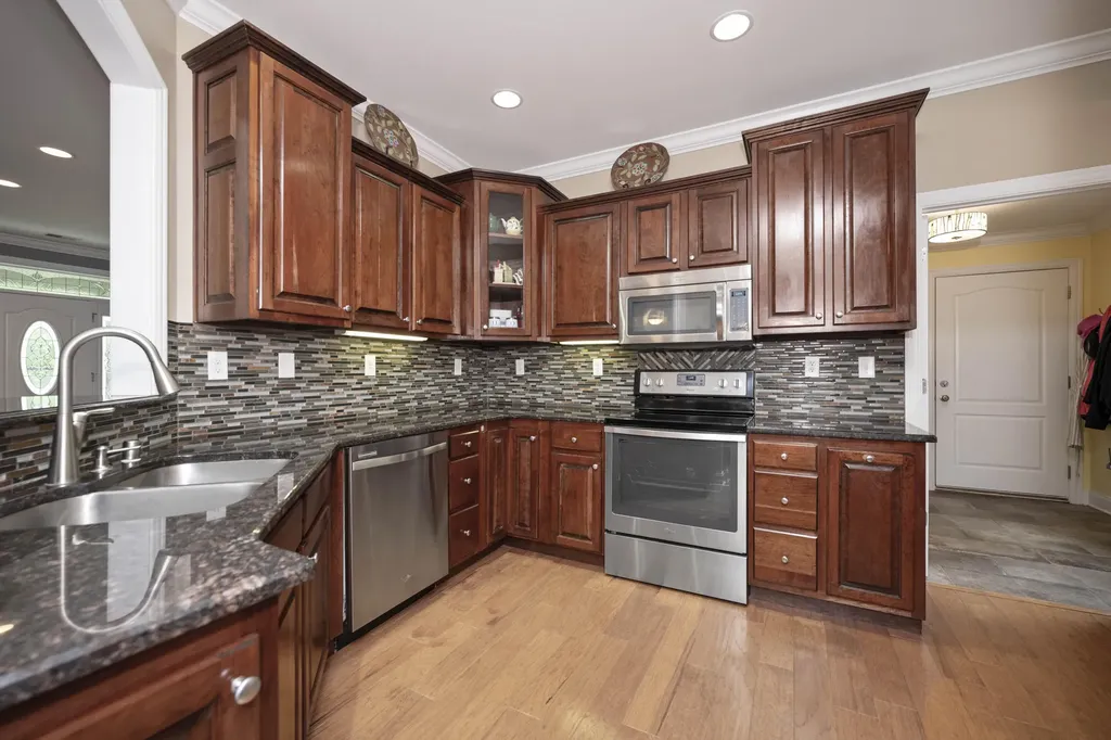 352 Suterville Road Stamping Ground KY 40379