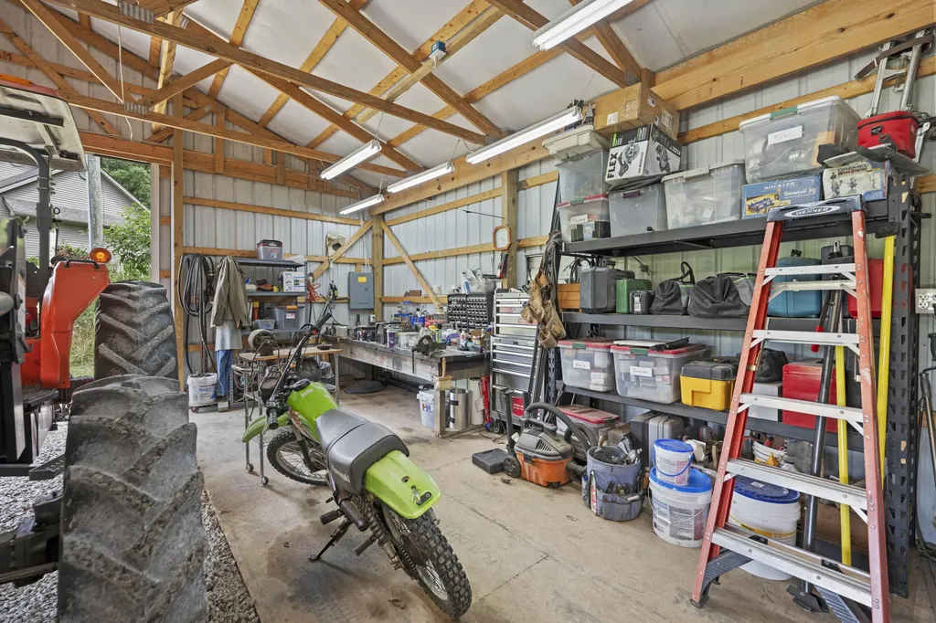 352 Suterville Road Stamping Ground KY 40379