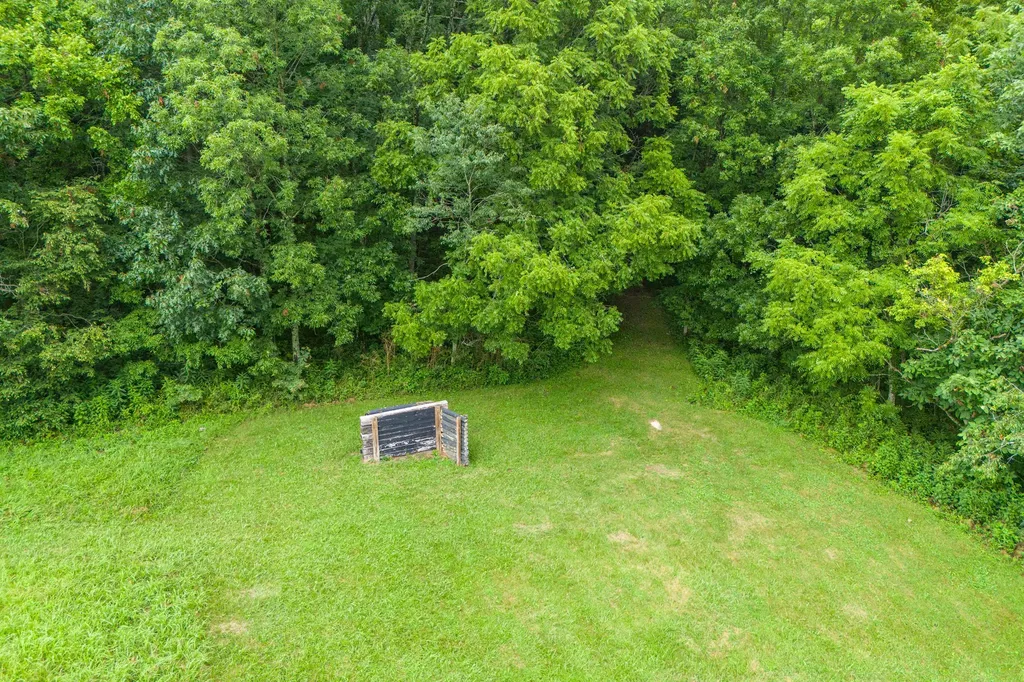 352 Suterville Road Stamping Ground KY 40379