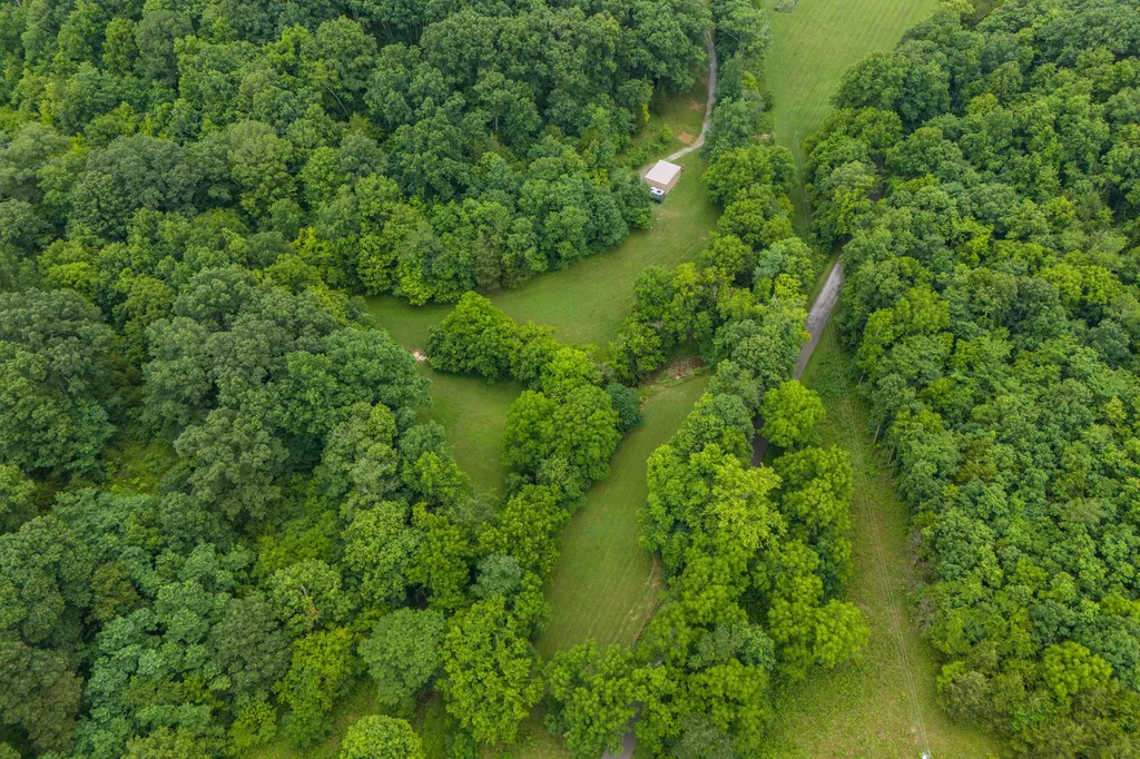 352 Suterville Road Stamping Ground KY 40379