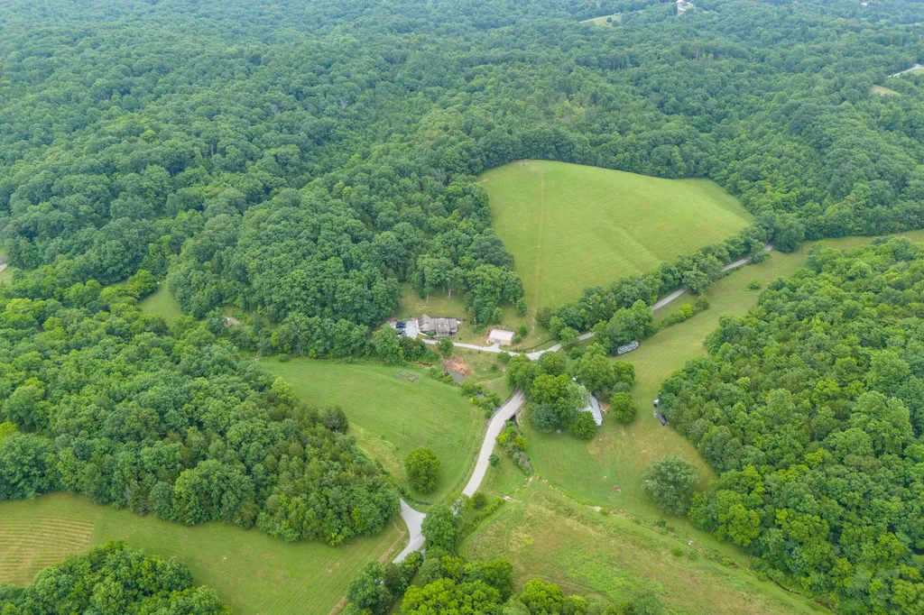 352 Suterville Road Stamping Ground KY 40379