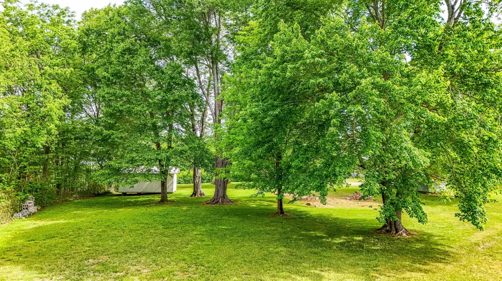 1731 W Gordon Hill Pike Corbin KY 40701