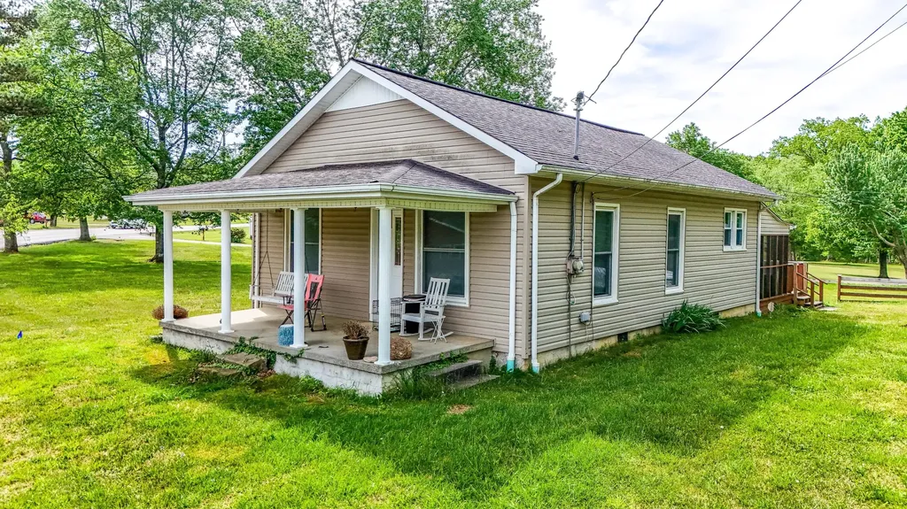 1731 W Gordon Hill Pike Corbin KY 40701