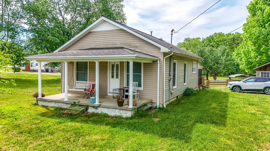 1731 W Gordon Hill Pike Corbin KY 40701