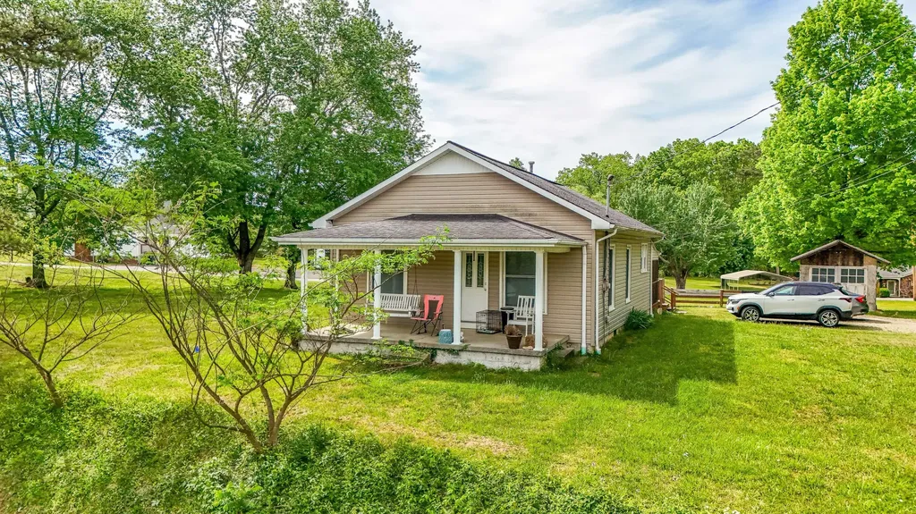1731 W Gordon Hill Pike Corbin KY 40701