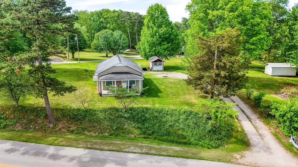 1731 W Gordon Hill Pike Corbin KY 40701
