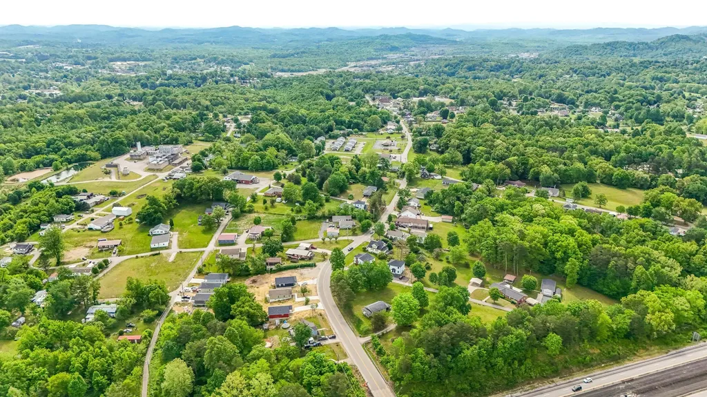 1731 W Gordon Hill Pike Corbin KY 40701