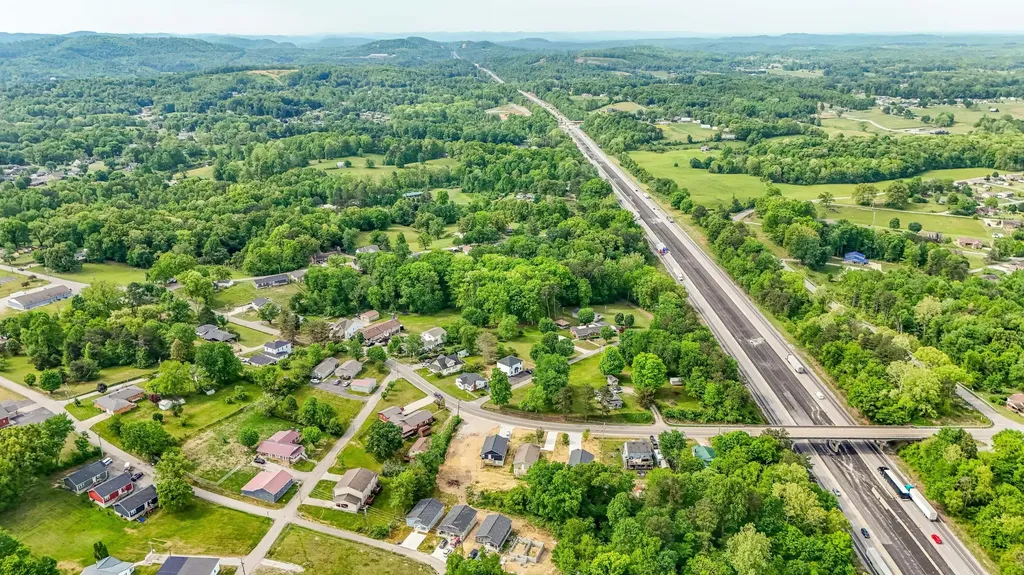 1731 W Gordon Hill Pike Corbin KY 40701