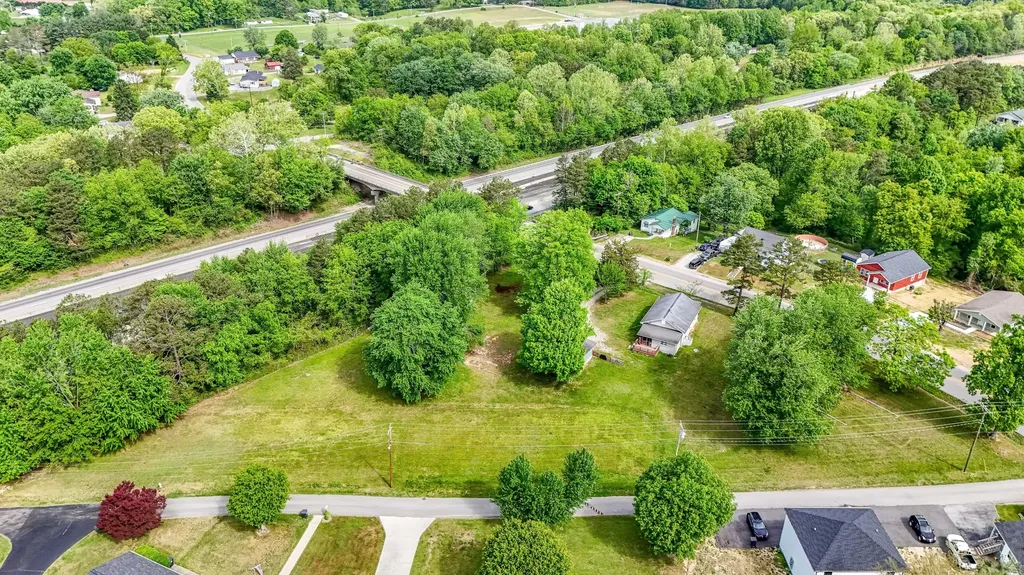 1731 W Gordon Hill Pike Corbin KY 40701