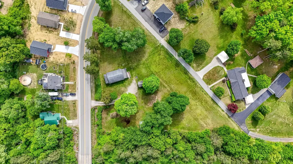 1731 W Gordon Hill Pike Corbin KY 40701