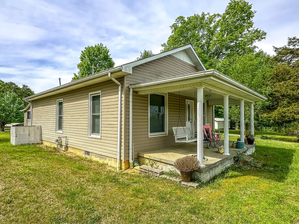 1731 W Gordon Hill Pike Corbin KY 40701