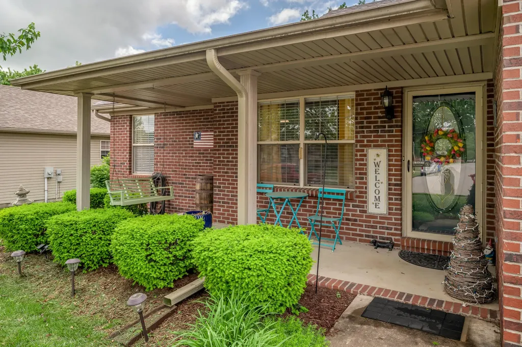 200 Kevin Drive Nicholasville KY 40356
