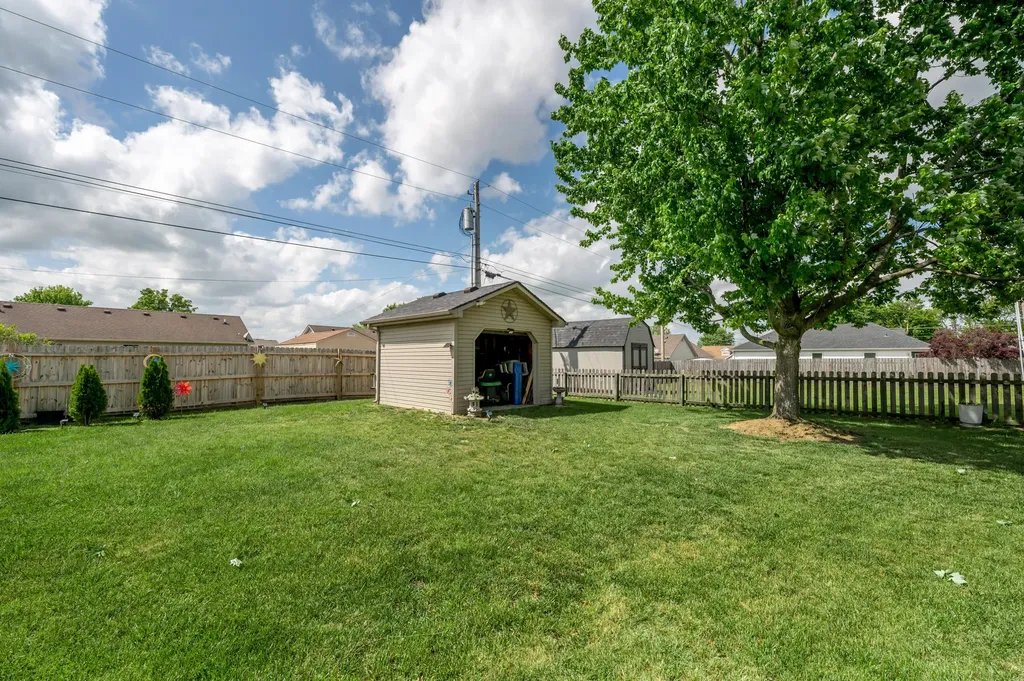 200 Kevin Drive Nicholasville KY 40356