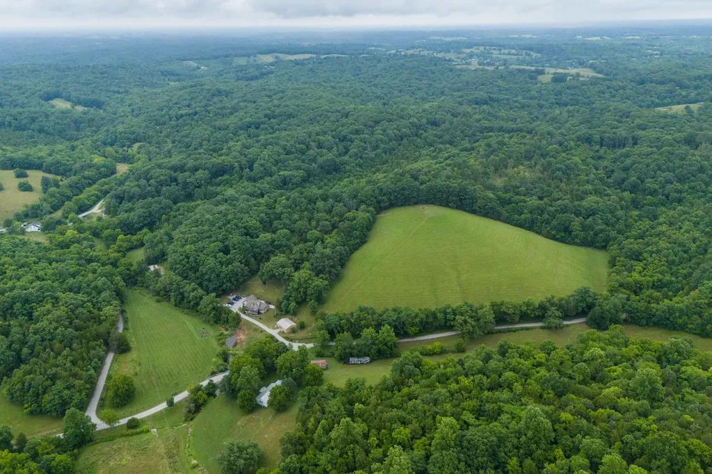 352 Suterville Road Stamping Ground KY 40379