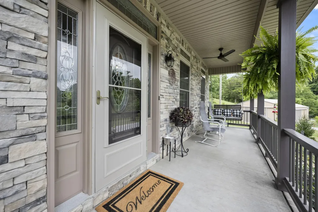 352 Suterville Road Stamping Ground KY 40379