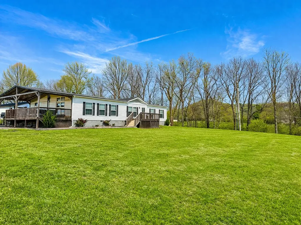 620 Norris Road Hustonville KY 40437