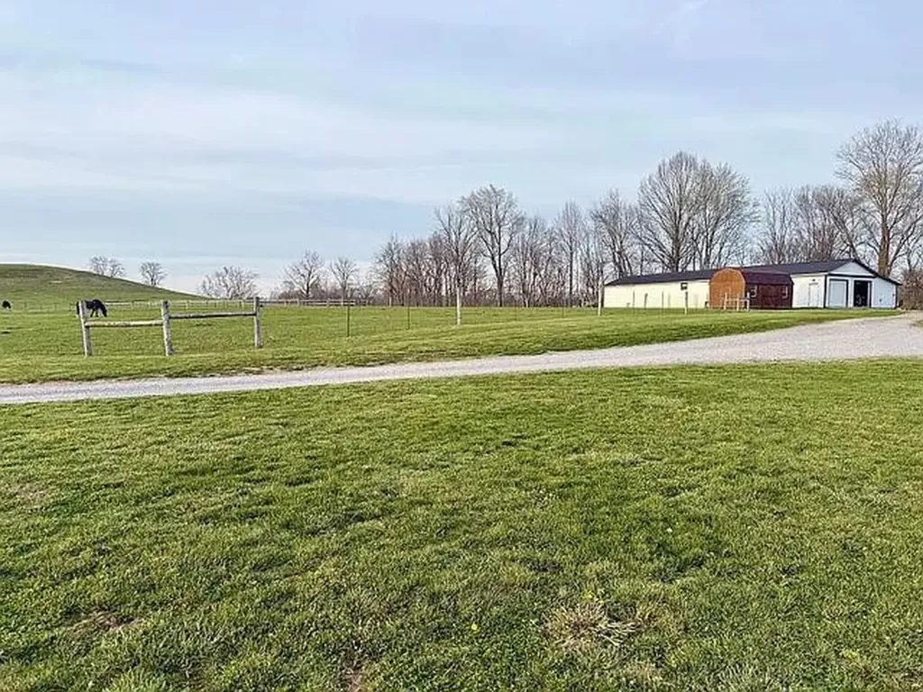 620 Norris Road Hustonville KY 40437