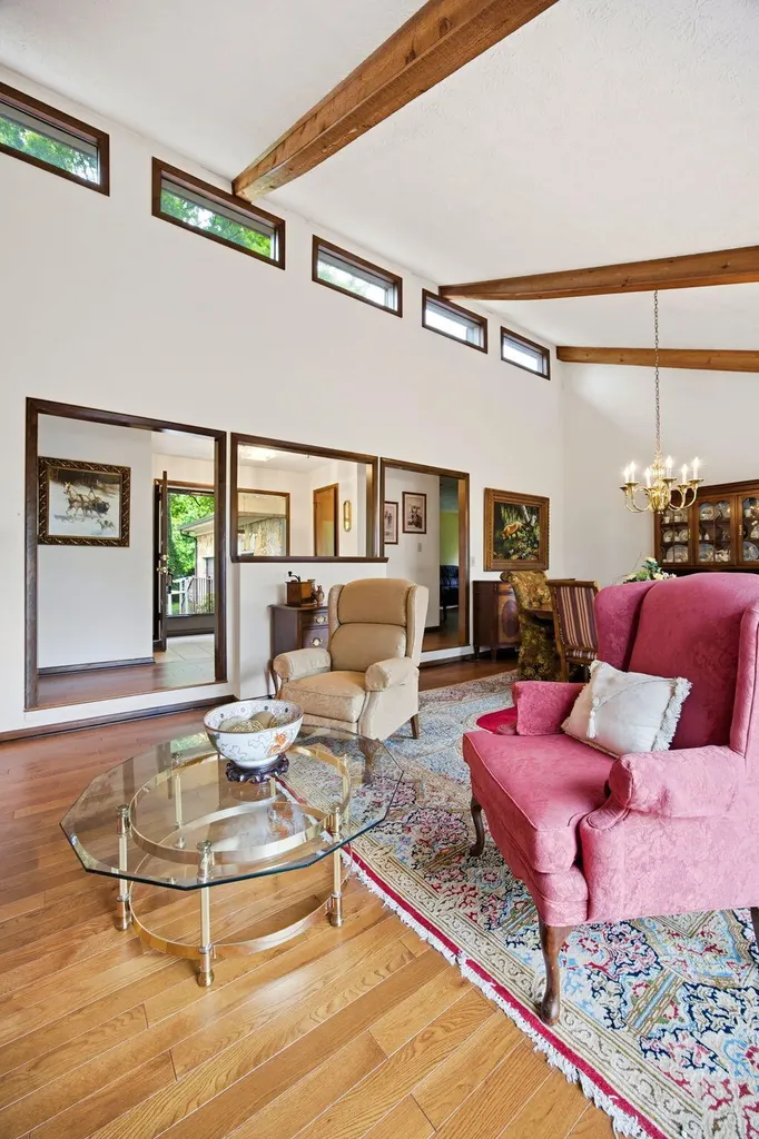 3382 Ridgecane Road Lexington KY 40513