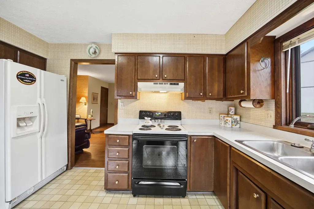 3382 Ridgecane Road Lexington KY 40513