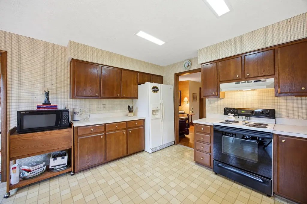 3382 Ridgecane Road Lexington KY 40513