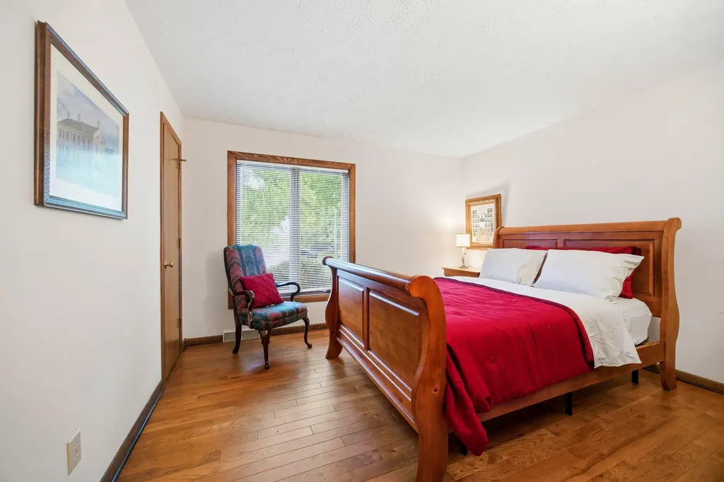 3382 Ridgecane Road Lexington KY 40513