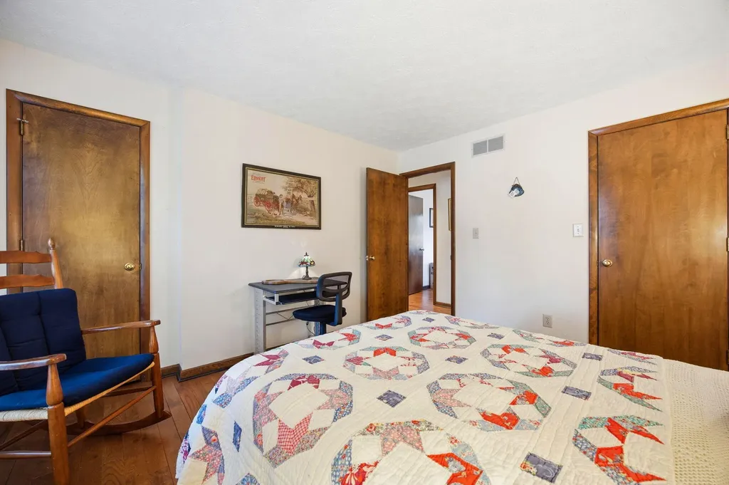 3382 Ridgecane Road Lexington KY 40513