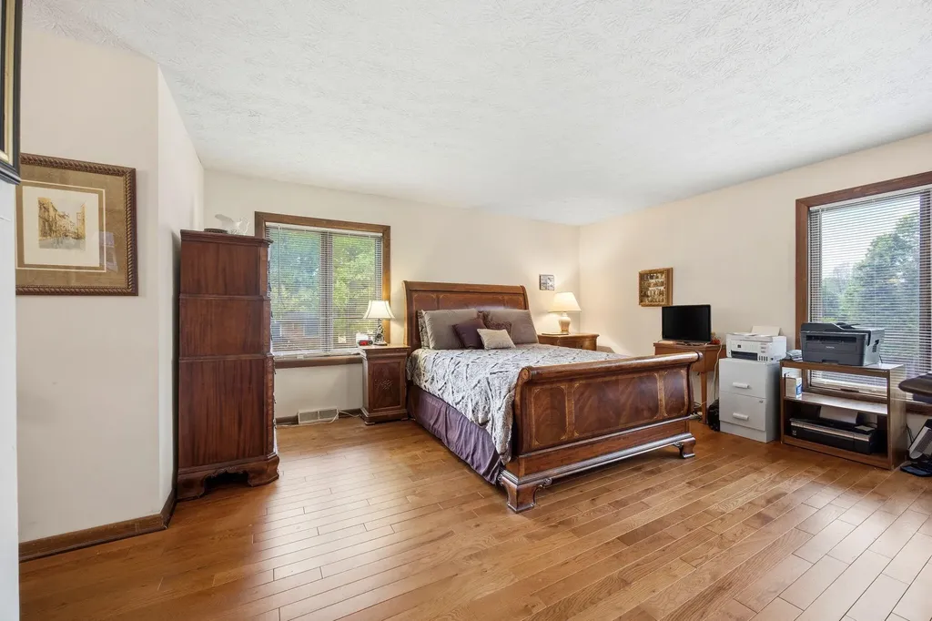 3382 Ridgecane Road Lexington KY 40513