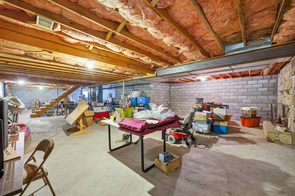 3382 Ridgecane Road Lexington KY 40513