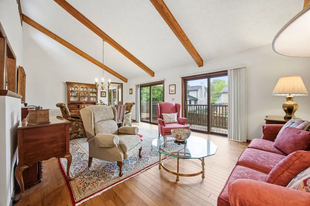 3382 Ridgecane Road Lexington KY 40513