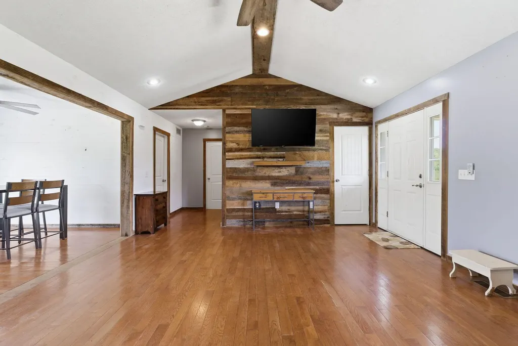 1782 Harris Creek Road Stanford KY 40484
