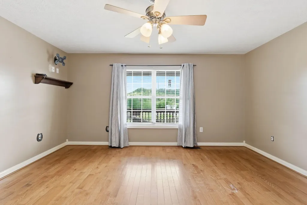 1782 Harris Creek Road Stanford KY 40484