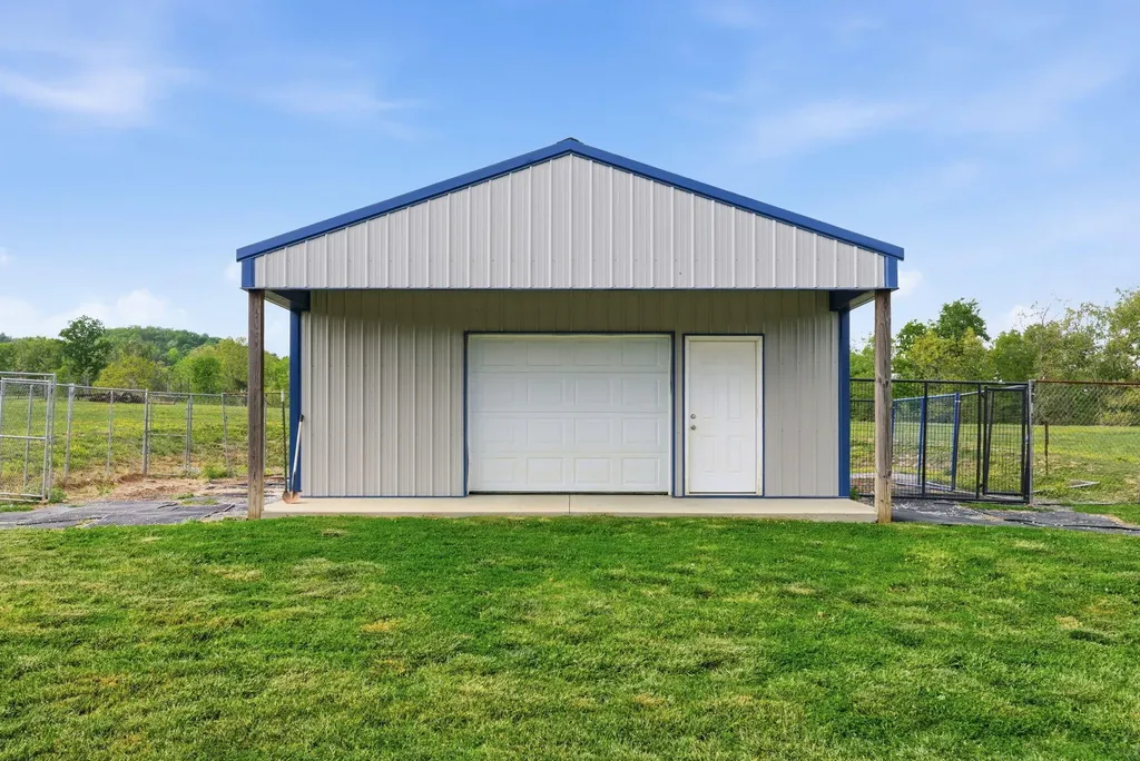 1782 Harris Creek Road Stanford KY 40484