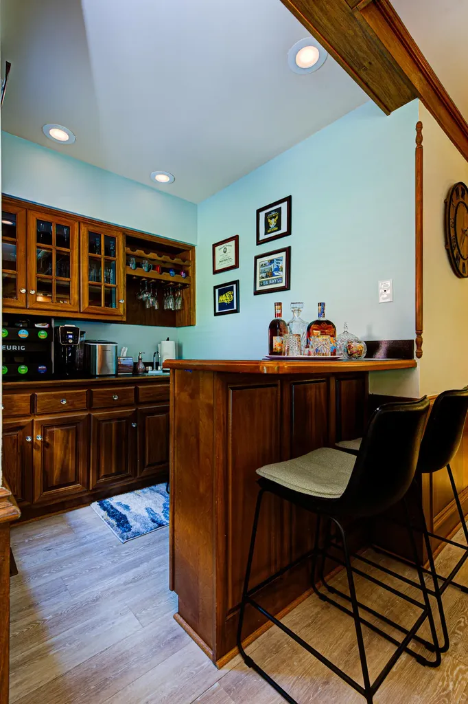 14307 Oak Bluff Court Louisville KY 40245