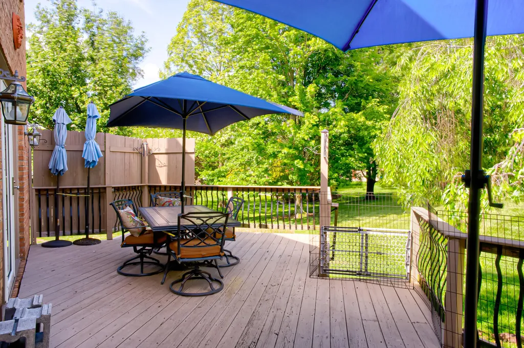 14307 Oak Bluff Court Louisville KY 40245