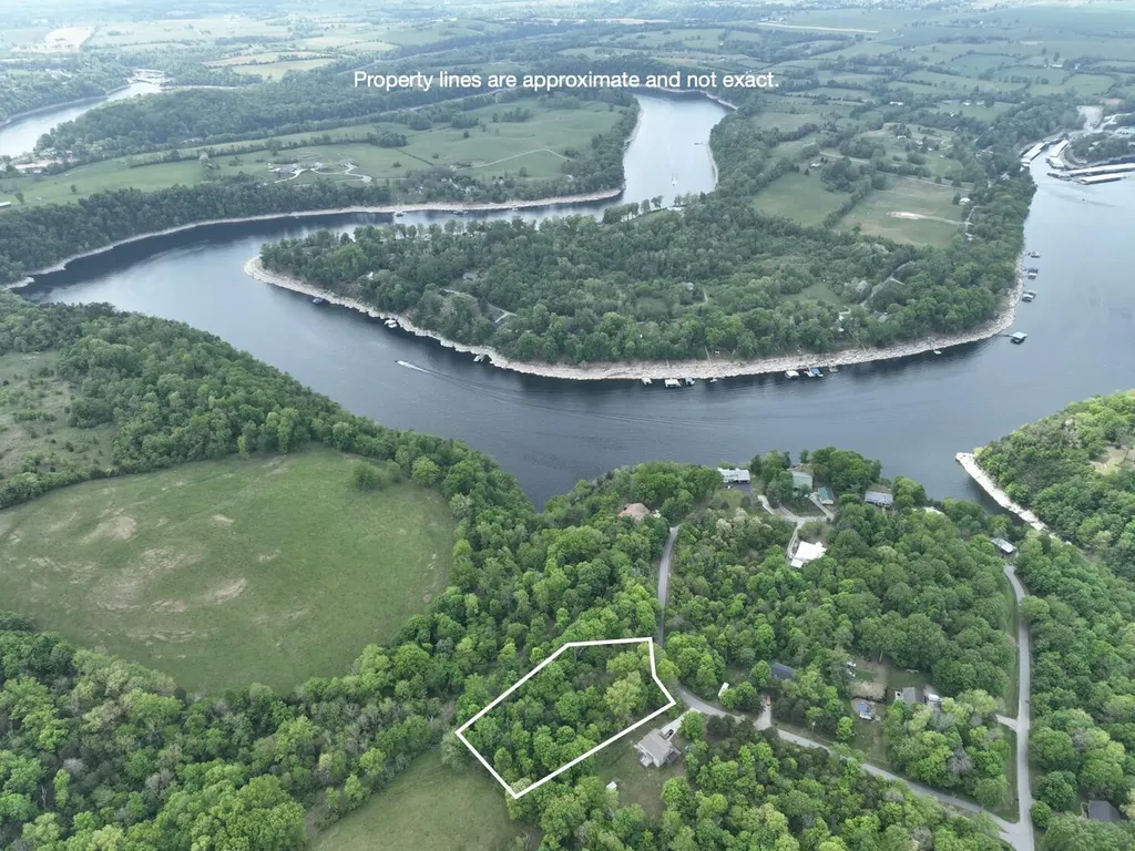 582 Overlook Drive Lancaster KY 40444