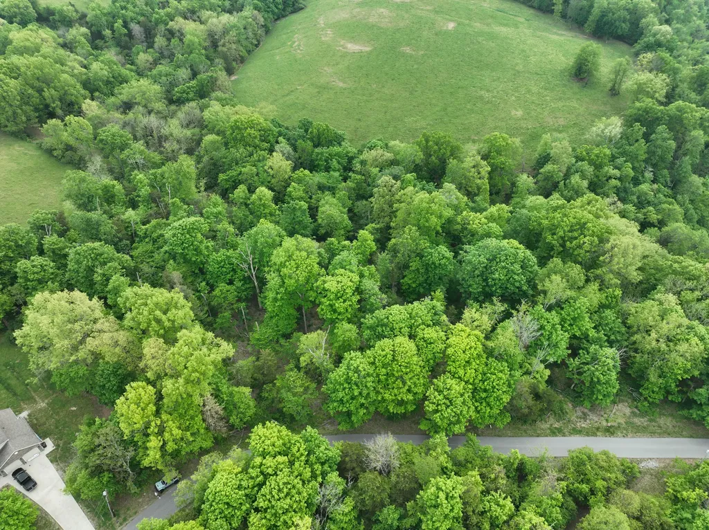 582 Overlook Drive Lancaster KY 40444