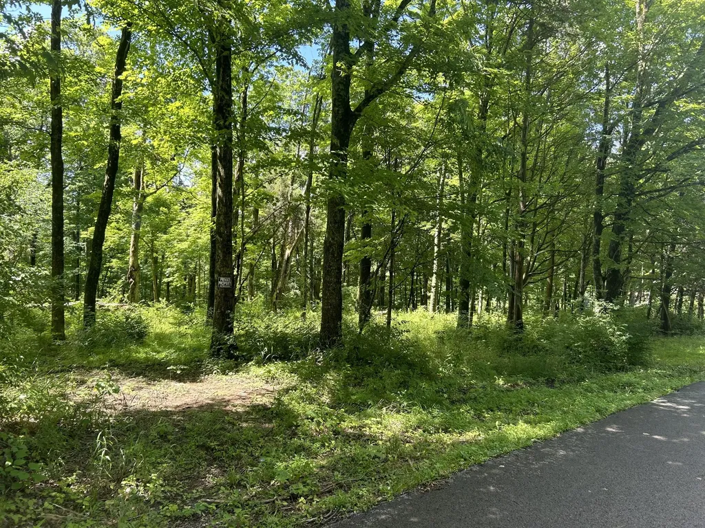 582 Overlook Drive Lancaster KY 40444