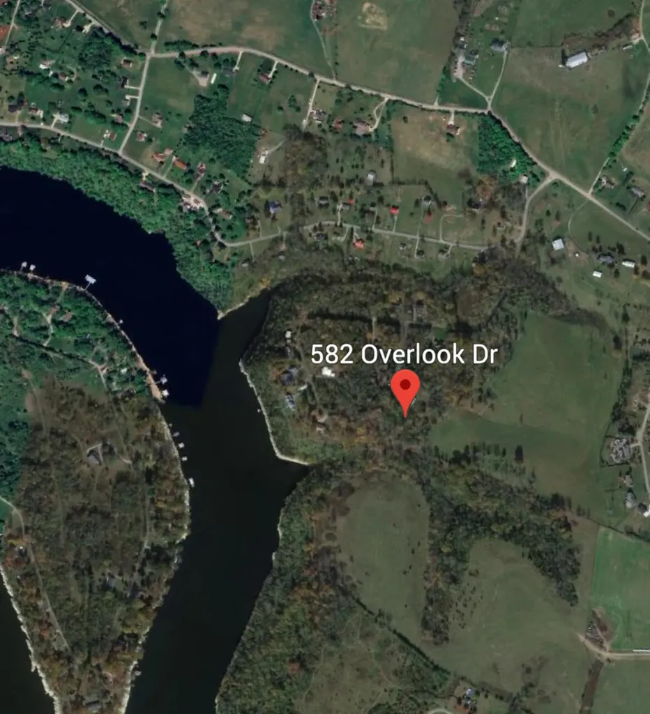 582 Overlook Drive Lancaster KY 40444