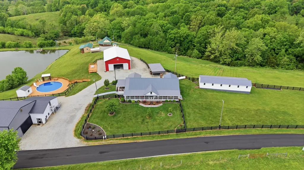255 Rockbridge Lane Willisburg KY 40078