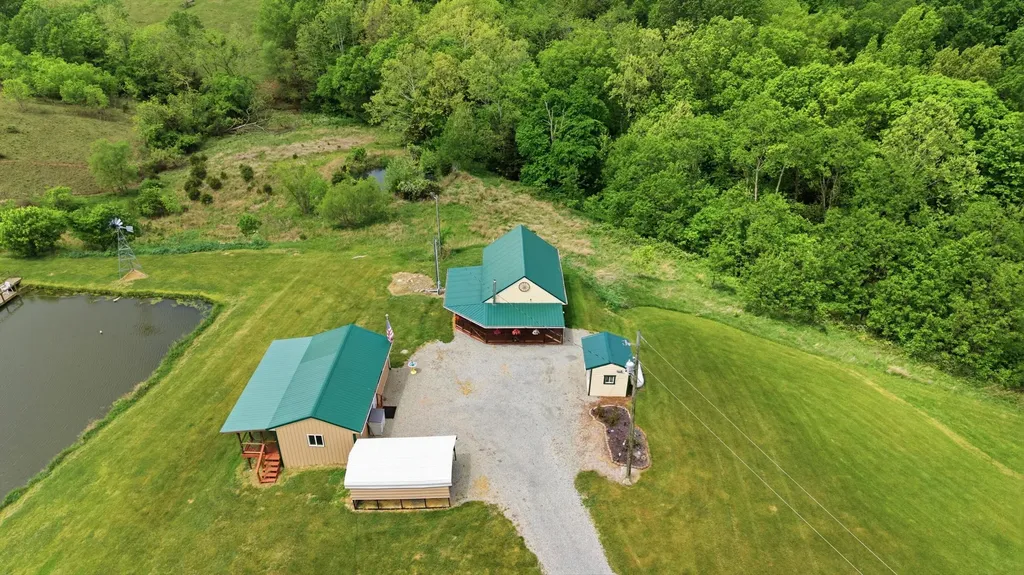 255 Rockbridge Lane Willisburg KY 40078