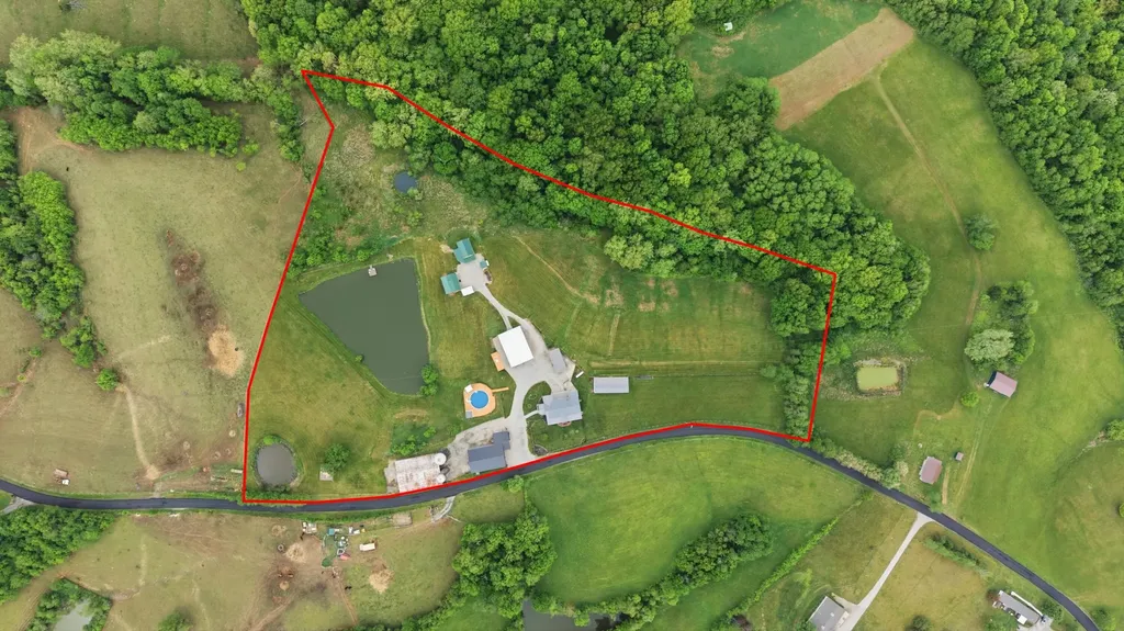 255 Rockbridge Lane Willisburg KY 40078