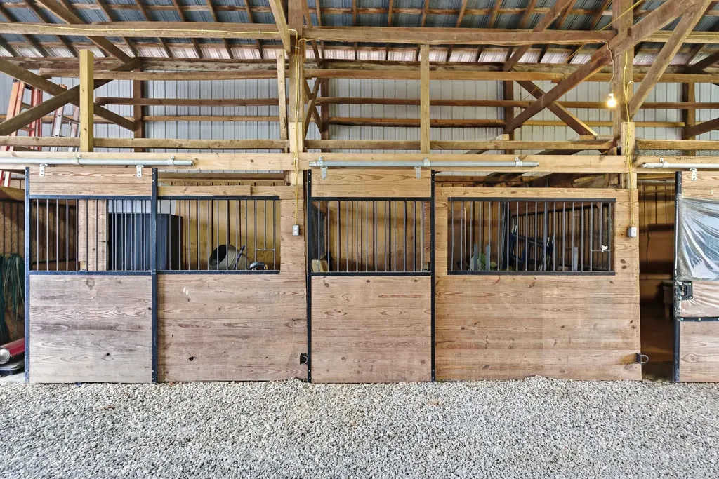 255 Rockbridge Lane Willisburg KY 40078