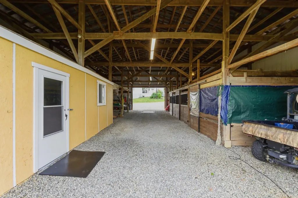 255 Rockbridge Lane Willisburg KY 40078