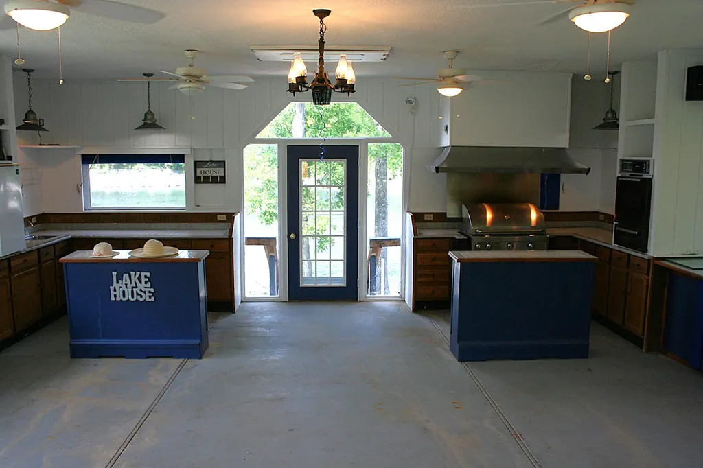 926 Chimney Rock Road Harrodsburg KY 40330