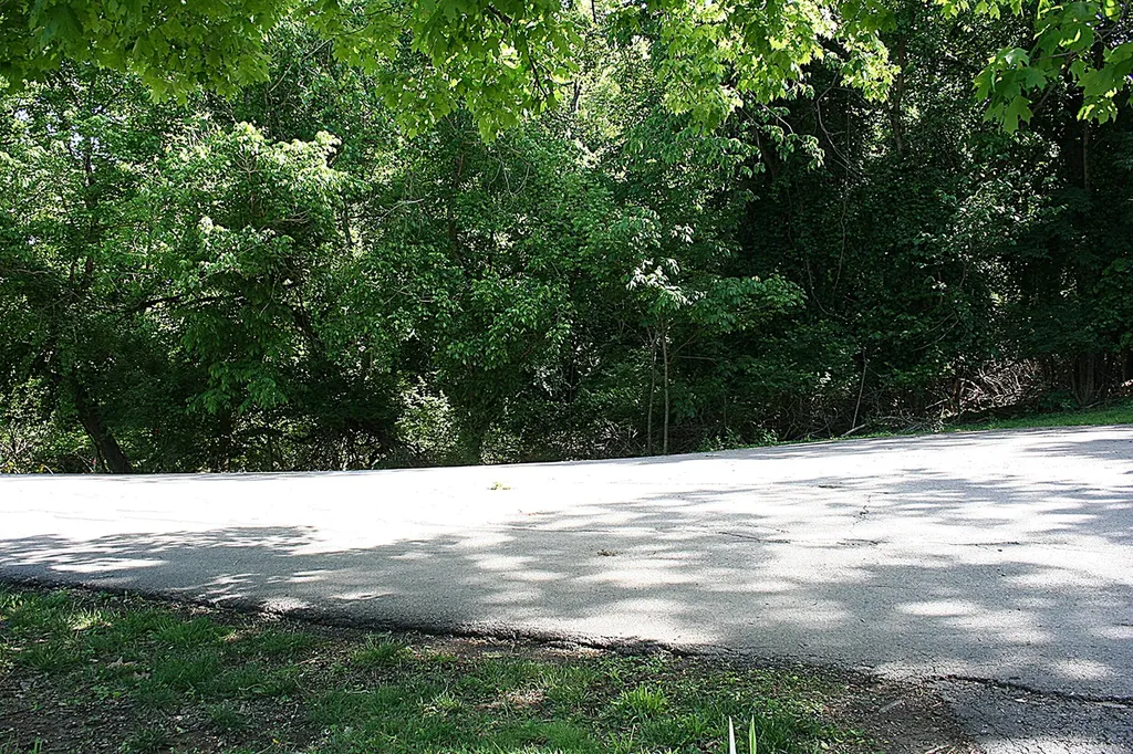 926 Chimney Rock Road Harrodsburg KY 40330